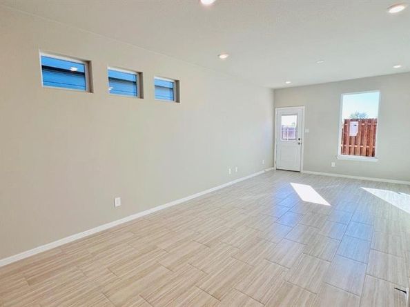 3013  MAPLE ORCHARD Lane , Fort Worth Texas 76140