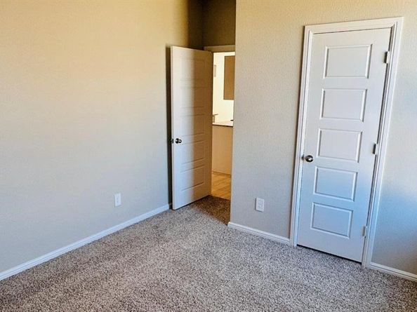 3013  MAPLE ORCHARD Lane , Fort Worth Texas 76140