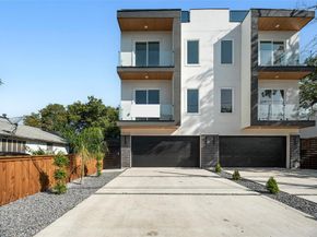 1121  Muncie Avenue , Dallas Texas 75212