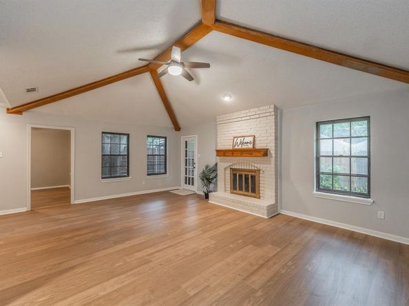 917  Bucknell Drive , Arlington Texas 76012