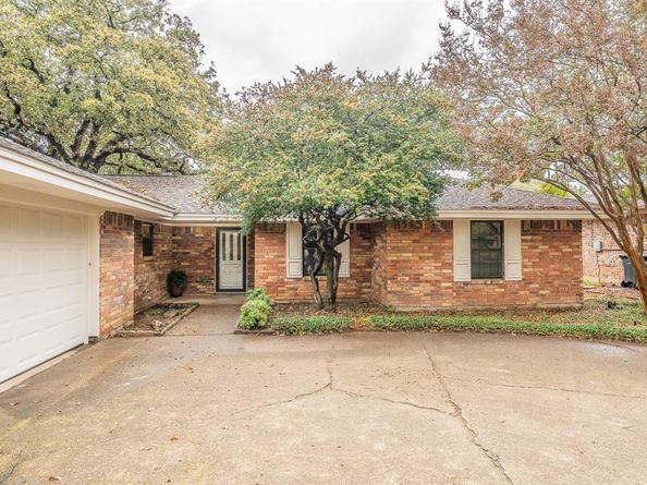 917  Bucknell Drive , Arlington Texas 76012