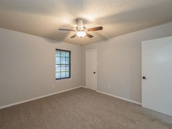 917  Bucknell Drive , Arlington Texas 76012