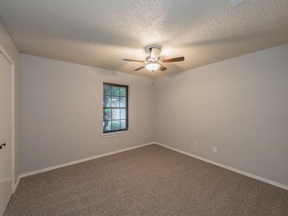 917  Bucknell Drive , Arlington Texas 76012