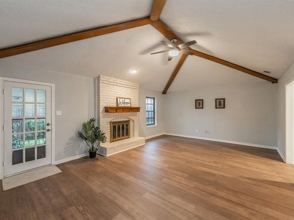 917  Bucknell Drive , Arlington Texas 76012