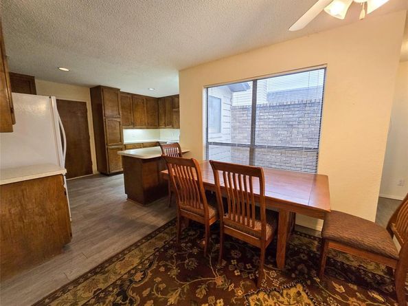 2215  Winter Sunday Way , Arlington Texas 76012