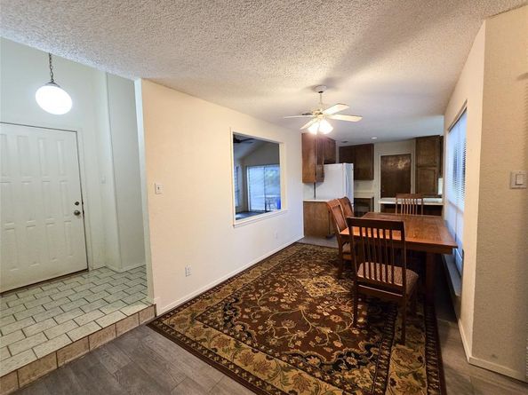 2215  Winter Sunday Way , Arlington Texas 76012