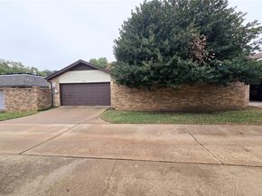 2215  Winter Sunday Way , Arlington Texas 76012