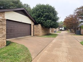 2215  Winter Sunday Way , Arlington Texas 76012