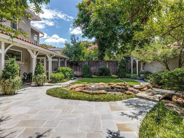 7026  Lakewood Boulevard , Dallas Texas 75214