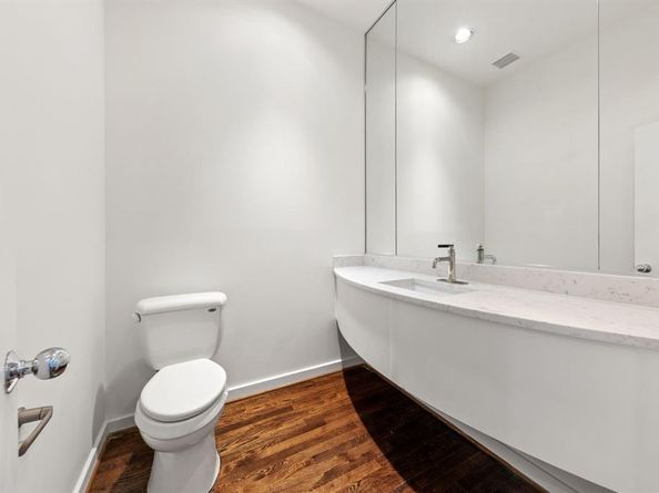 4060  Travis Street  12, Dallas Texas 75204