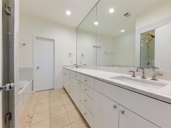 4060  Travis Street  12, Dallas Texas 75204