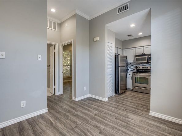 3311  Blackburn Street  202, Dallas Texas 75204