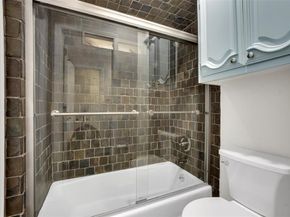 9511  Robin Meadow Drive , Dallas Texas 75243