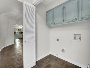 9511  Robin Meadow Drive , Dallas Texas 75243