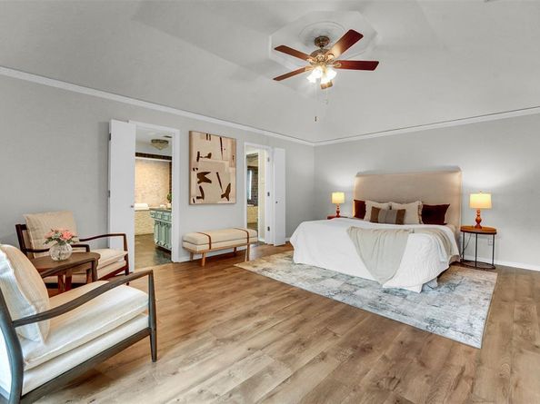 9511  Robin Meadow Drive , Dallas Texas 75243