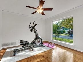 9511  Robin Meadow Drive , Dallas Texas 75243