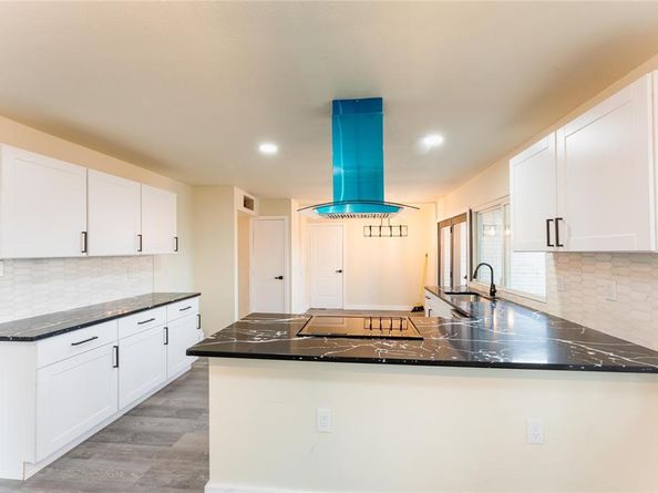 2134  Courtland Circle , Carrollton Texas 75007