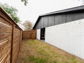 2134  Courtland Circle , Carrollton Texas 75007