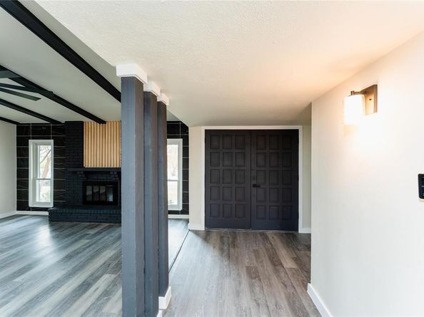 2134  Courtland Circle , Carrollton Texas 75007