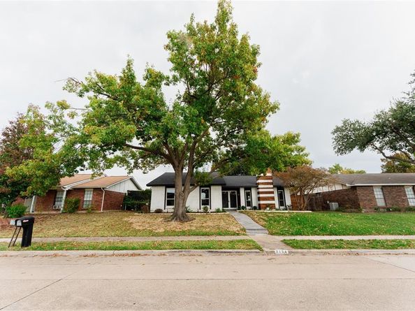 2134  Courtland Circle , Carrollton Texas 75007