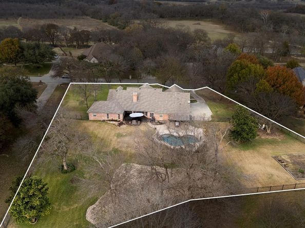 1705  Warwick Crescent Court , Denton Texas 76226