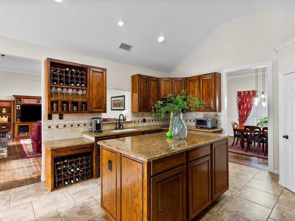 1705  Warwick Crescent Court , Denton Texas 76226