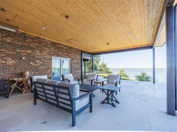 1190  Emerald Sound Boulevard , Oak Point Texas 75068