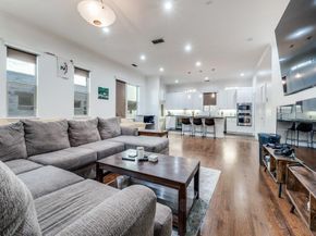 2947  Thomas Avenue , Dallas Texas 75204