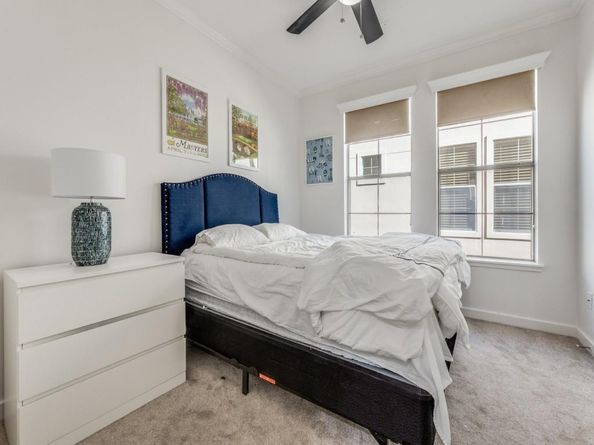 2947  Thomas Avenue , Dallas Texas 75204