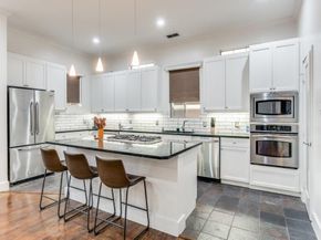 2947  Thomas Avenue , Dallas Texas 75204