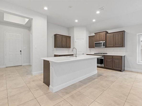 6148  Hickory Hills Lane , Fort Worth Texas 76179