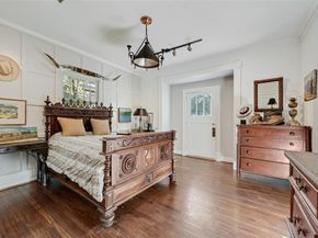 2105  LIPSCOMB Street , Fort Worth Texas 76110