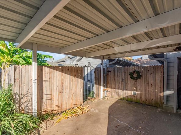 404  Nita Lane , Euless Texas 76040