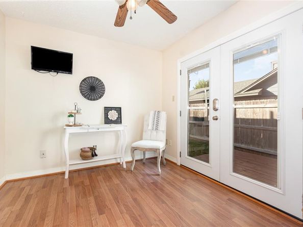 404  Nita Lane , Euless Texas 76040