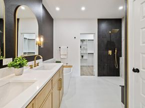 714 W Gross Street , Mesquite Texas 75149