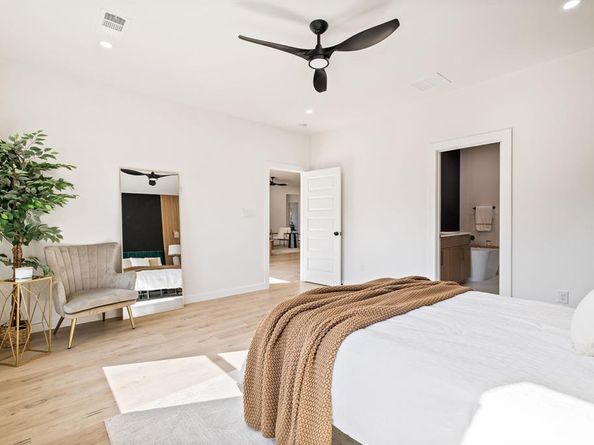 714 W Gross Street , Mesquite Texas 75149