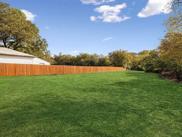 714 W Gross Street , Mesquite Texas 75149