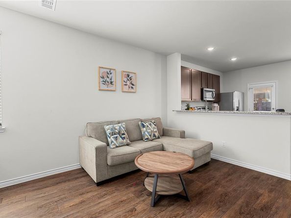 401  Thompson Place , Everman Texas 76140