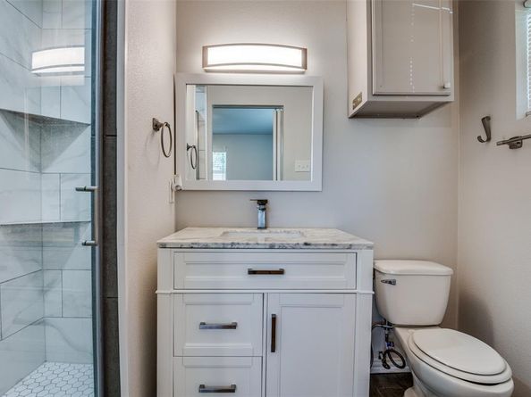 5718  Trailwood Drive , Dallas Texas 75241