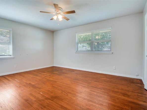 5718  Trailwood Drive , Dallas Texas 75241