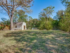 5718  Trailwood Drive , Dallas Texas 75241