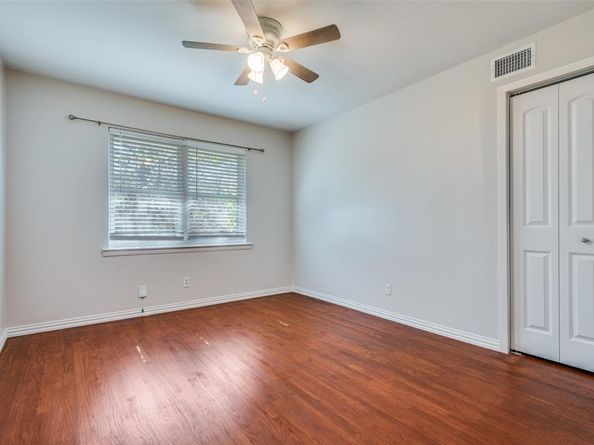 5718  Trailwood Drive , Dallas Texas 75241