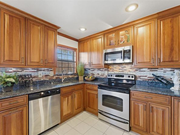 3328  Briaroaks Drive , Garland Texas 75044