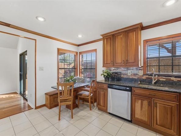 3328  Briaroaks Drive , Garland Texas 75044