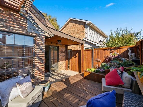 3328  Briaroaks Drive , Garland Texas 75044