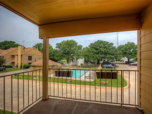5825  Marvin Loving Drive  204, Garland Texas 75043