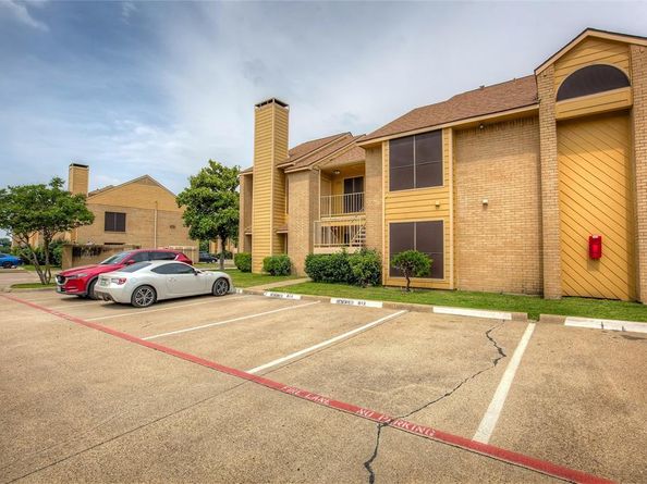 5825  Marvin Loving Drive  204, Garland Texas 75043