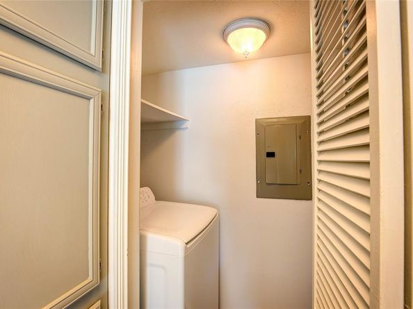 5825  Marvin Loving Drive  204, Garland Texas 75043