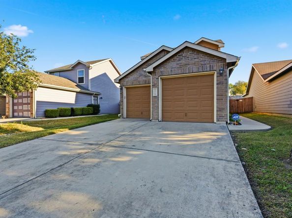 10719  Deauville Drive , Fort Worth Texas 76108