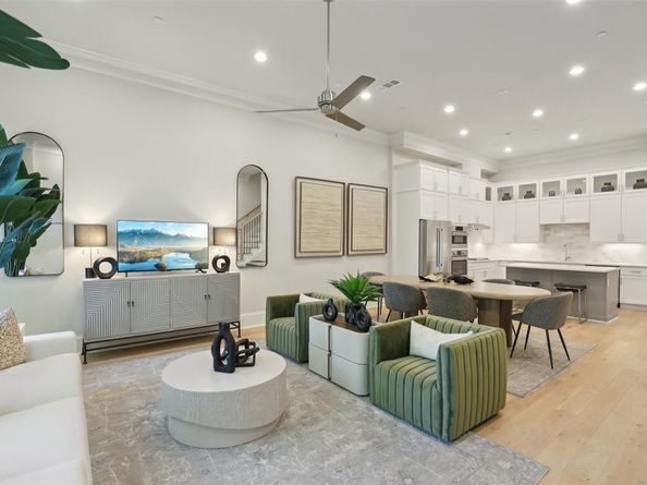 1476  N Avenue , Plano Texas 75074